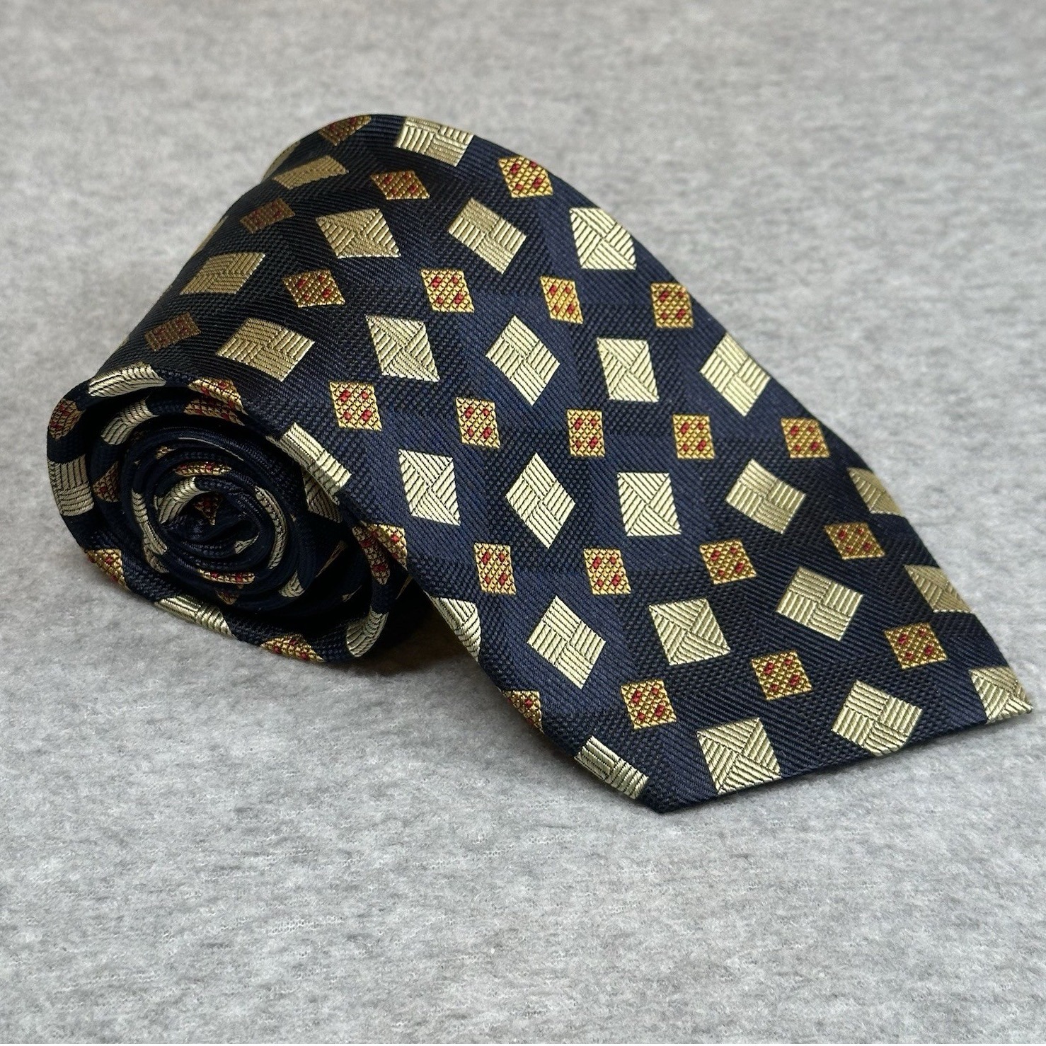 Quibite Neck Tie Navy 100% Silk Textured Diamond Geometric Pattern